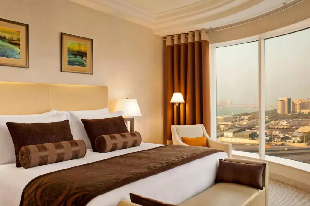 Grosvenor House Hotel Dubai with tabby and tamara